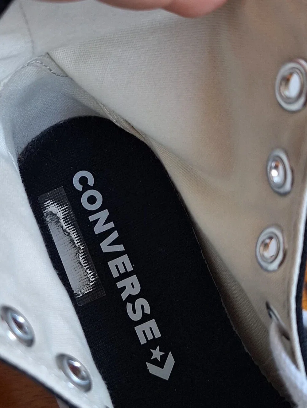 Converse high top